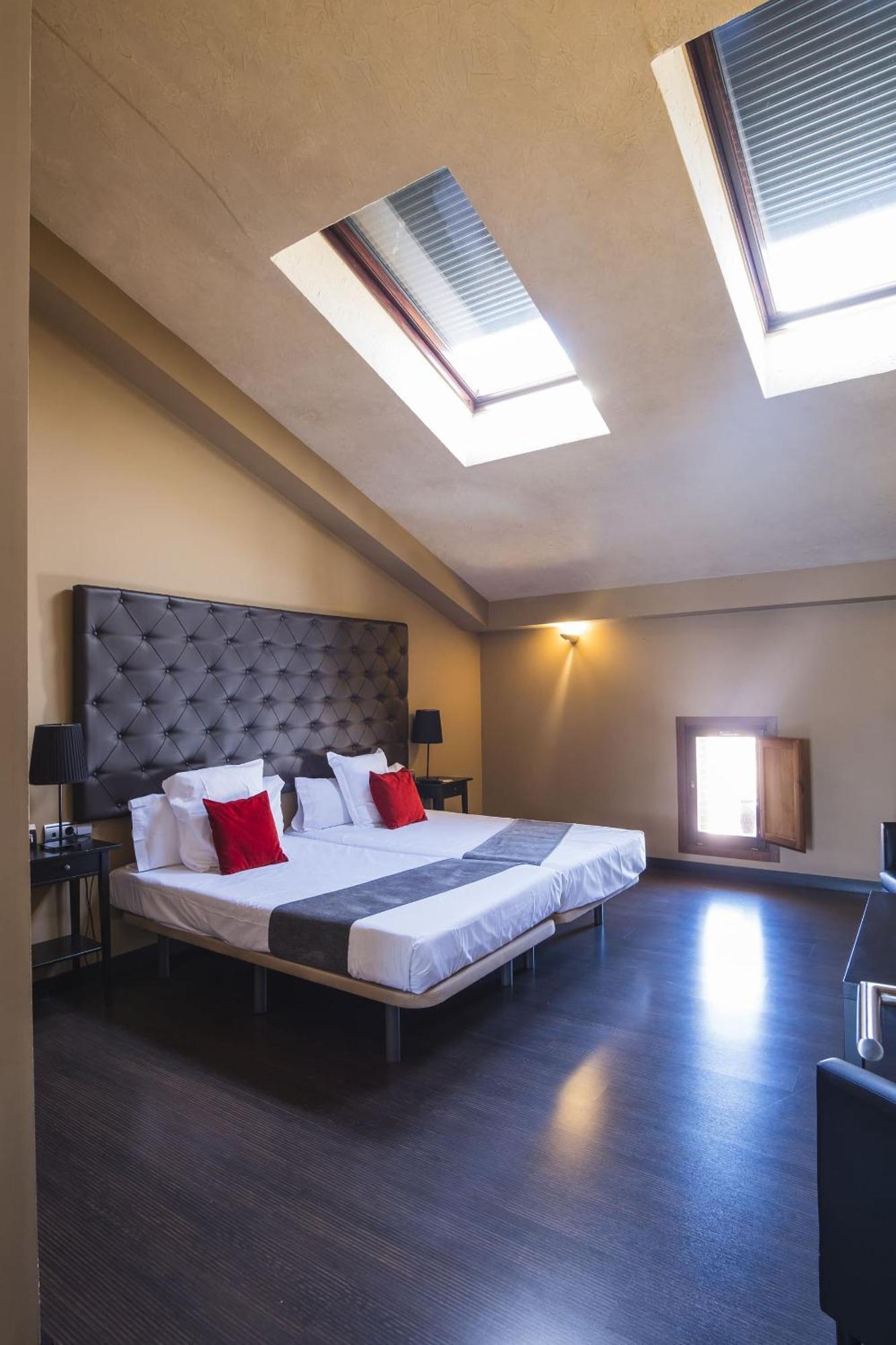 Hotel Alda Castillo de Olite Esterno foto